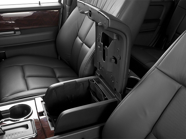 2014 Lincoln Navigator Base