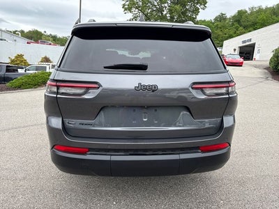 2022 Jeep Grand Cherokee L Altitude