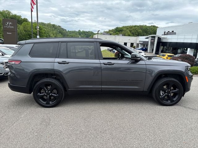 2022 Jeep Grand Cherokee L Altitude
