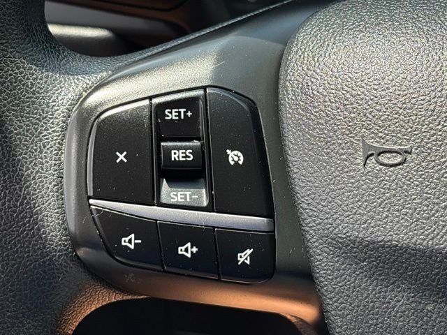 2022 Ford Escape Hybrid SE