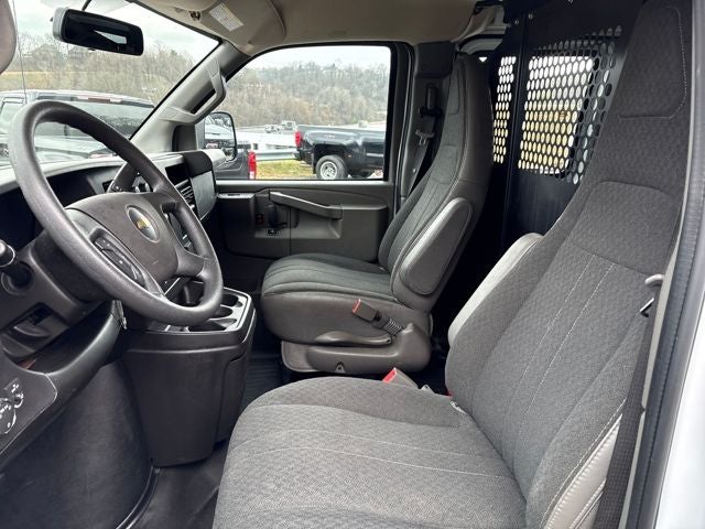 2024 Chevrolet Express 2500 Work Van Cargo