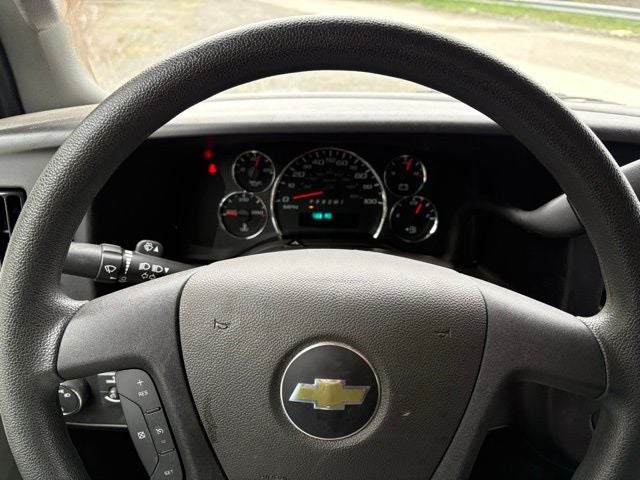 2024 Chevrolet Express 2500 Work Van Cargo