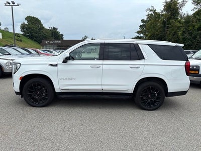 2022 GMC Yukon SLT