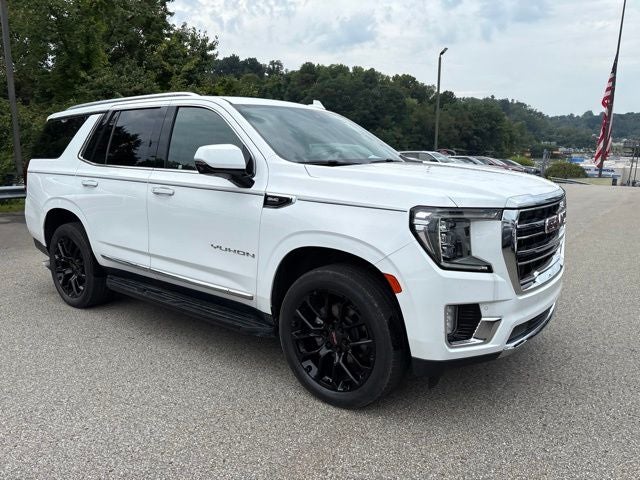 2022 GMC Yukon SLT