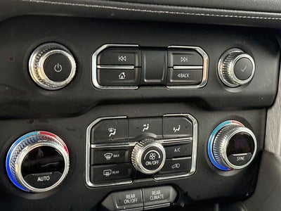 2022 GMC Yukon XL SLE