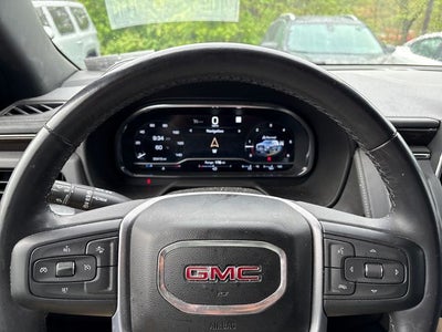 2022 GMC Yukon XL SLE