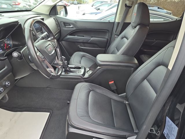 2022 GMC Canyon AT4 w/Leather