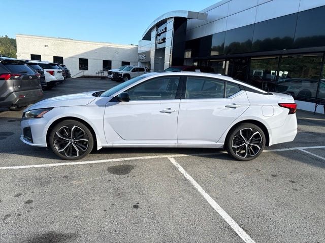 2025 Nissan Altima 2.5 SR