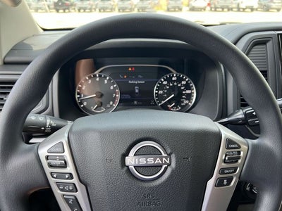 2023 Nissan Titan SV