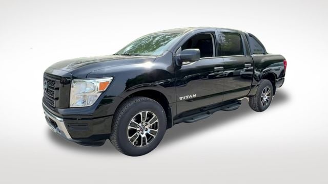 2023 Nissan Titan SV