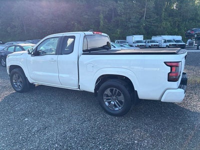 2025 Nissan Frontier SV
