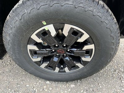 2024 Nissan Frontier PRO-4X