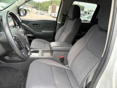 2022 Nissan Frontier S