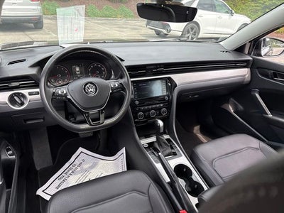 2022 Volkswagen Passat 2.0T SE