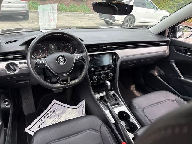 2022 Volkswagen Passat 2.0T SE