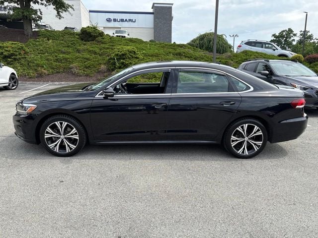 2022 Volkswagen Passat 2.0T SE