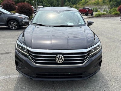 2022 Volkswagen Passat 2.0T SE