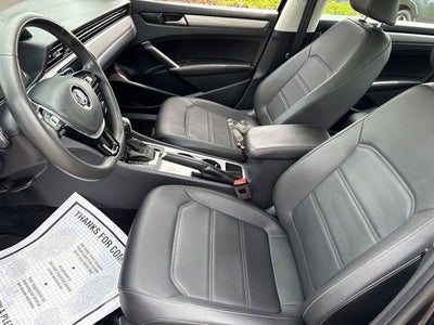 2022 Volkswagen Passat 2.0T SE