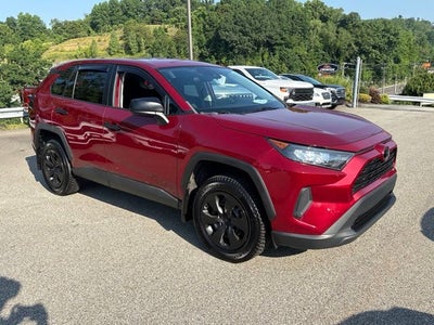 2022 Toyota RAV4 LE