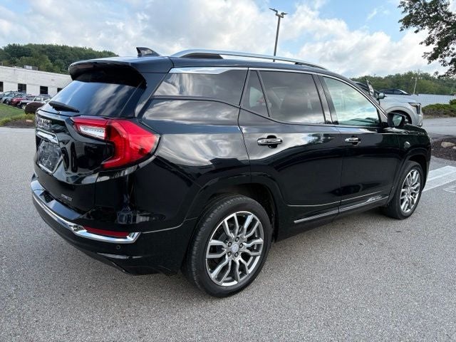 2023 GMC Terrain Denali