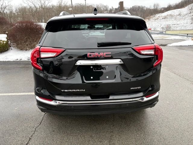 2022 GMC Terrain Denali