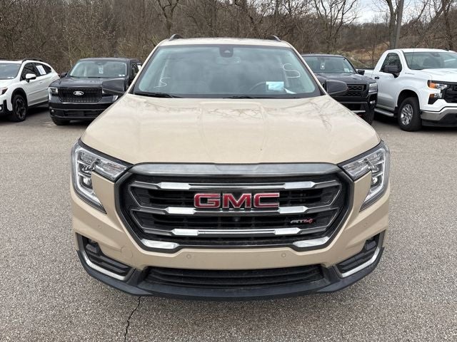 2023 GMC Terrain AT4