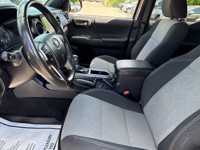 2021 Toyota Tacoma TRD Off-Road V6
