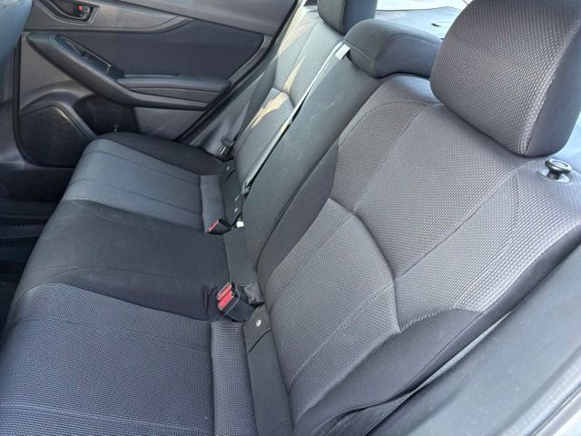 2019 Subaru Impreza 2.0i