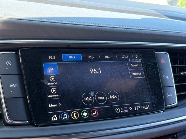2024 Buick Enclave Essence