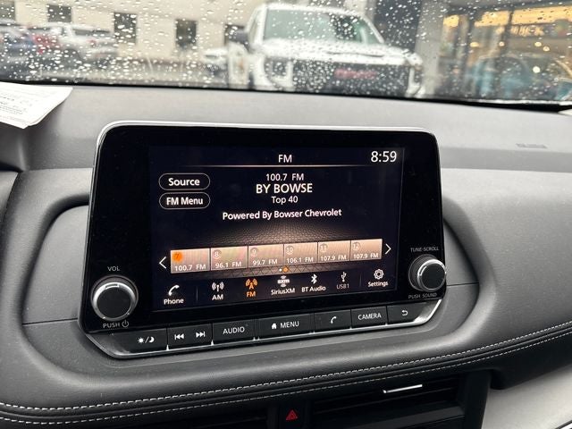 2025 Nissan Rogue SV