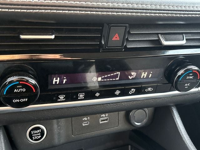 2022 Nissan Rogue SV