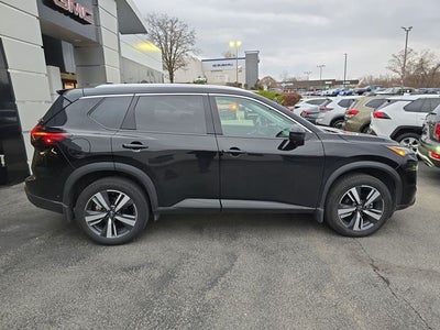 2024 Nissan Rogue SL