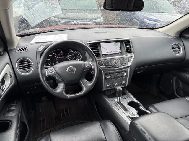 2020 Nissan Pathfinder SL