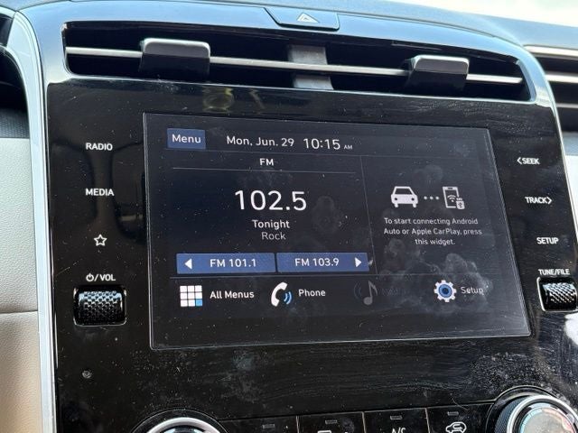 2024 Hyundai TUCSON SE