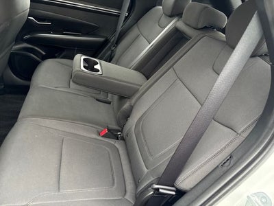 2023 Hyundai TUCSON SE