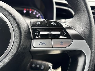2023 Hyundai TUCSON SE