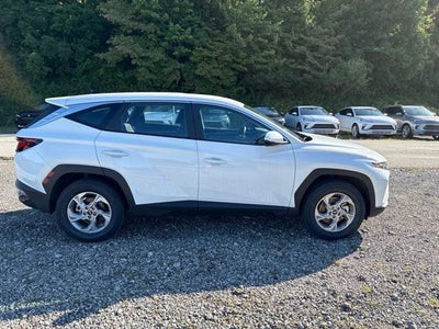 2024 Hyundai TUCSON SE