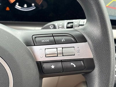 2025 Hyundai TUCSON SE