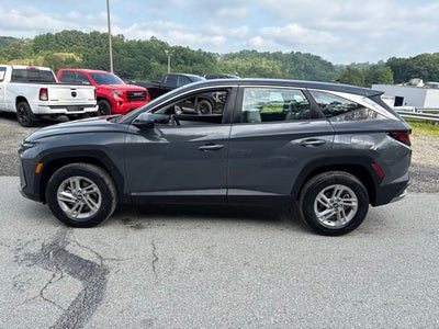 2025 Hyundai TUCSON SE