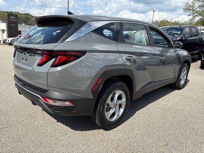 2024 Hyundai TUCSON SE