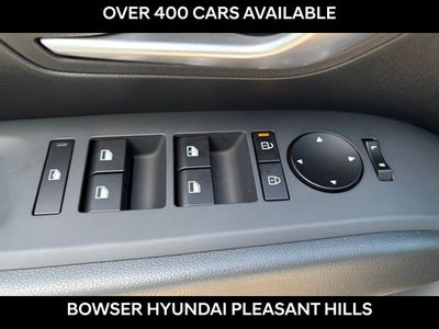 2026 Hyundai TUCSON SE AWD