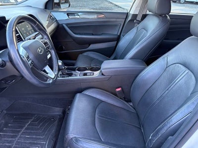 2019 Hyundai SONATA Limited