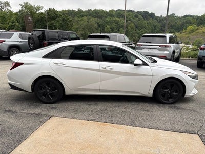 2021 Hyundai ELANTRA SEL