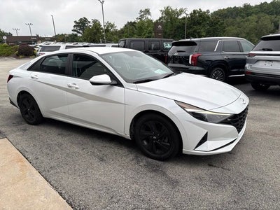 2021 Hyundai ELANTRA SEL