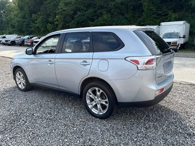 2014 Mitsubishi Outlander SE