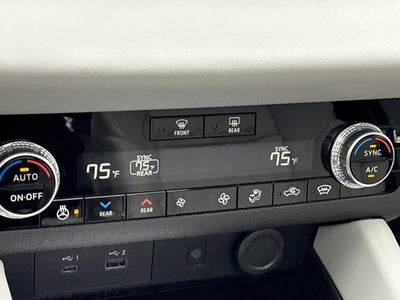 2024 Mitsubishi Outlander SEL