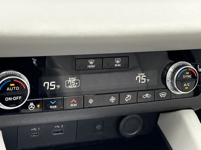 2024 Mitsubishi Outlander SEL