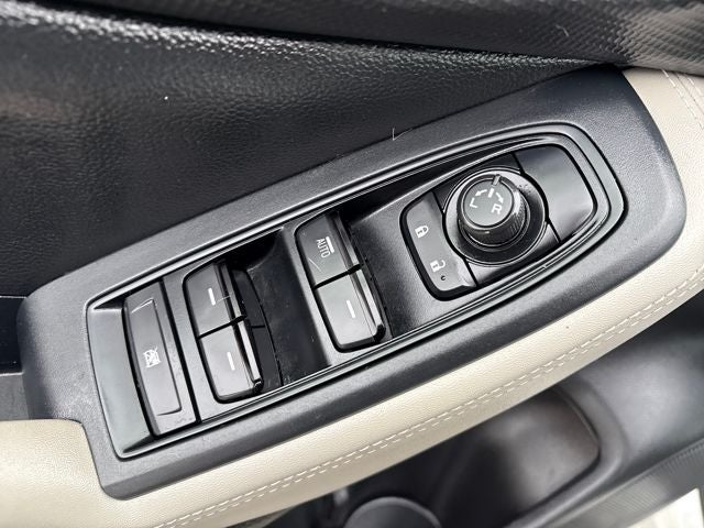 2023 Subaru Forester Base