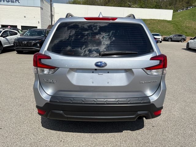 2021 Subaru Forester Base