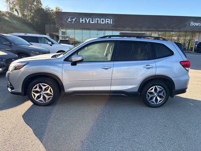 2024 Subaru Forester Premium